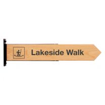 Trail sign with bracket, oak - 11,5 x 70 cm