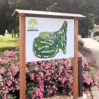 Företagsskylt i trä 120 x 85 cm